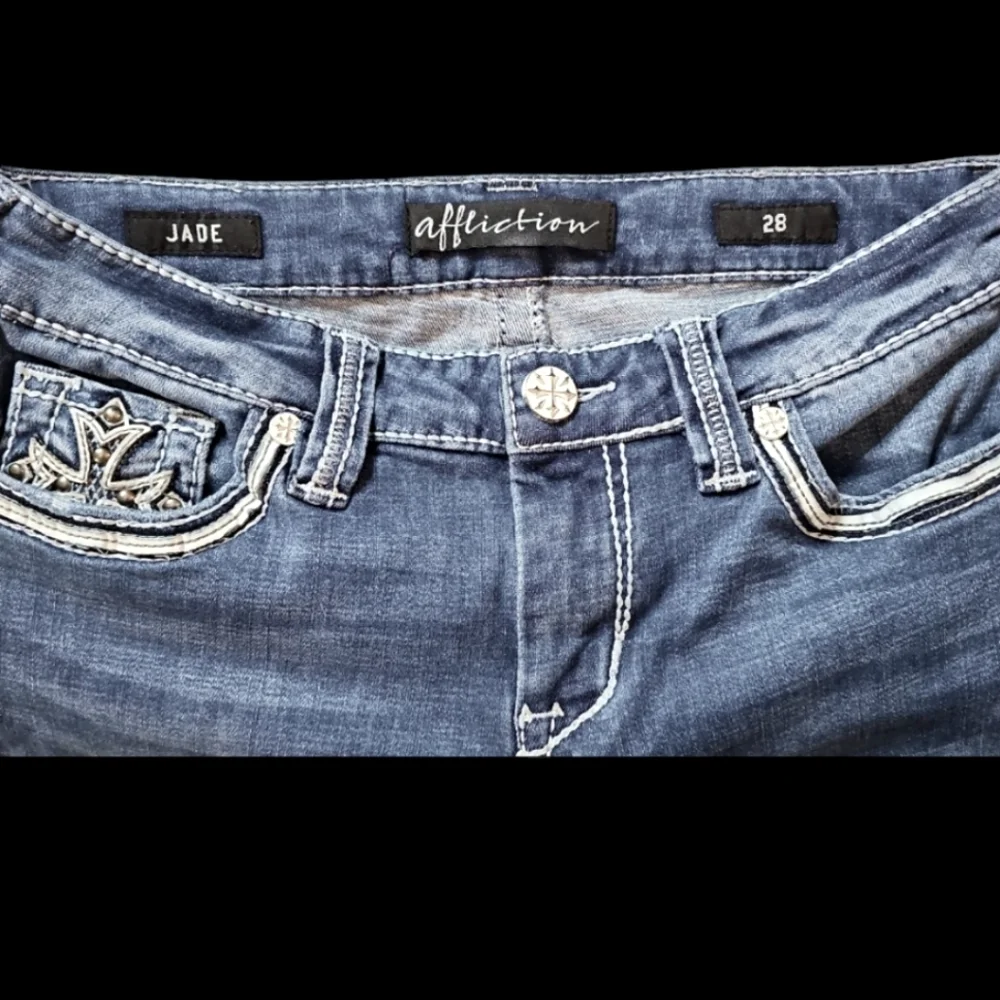 Affliction Jade Bootcut Jeans. Women's Size: Waist 28x33 Inseam. - Picture 11 of 15